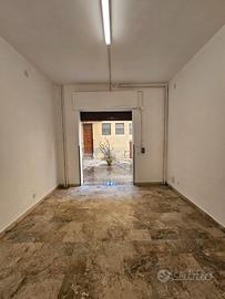 Magazzino in via Cerda