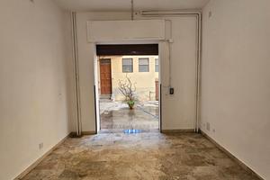 Magazzino in via Cerda