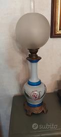 Lampada a olio d'epoca 