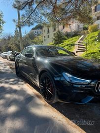 Maserati ghibli grandsport