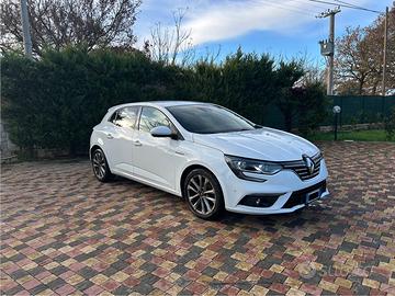 Reanult Megane Energy Intens