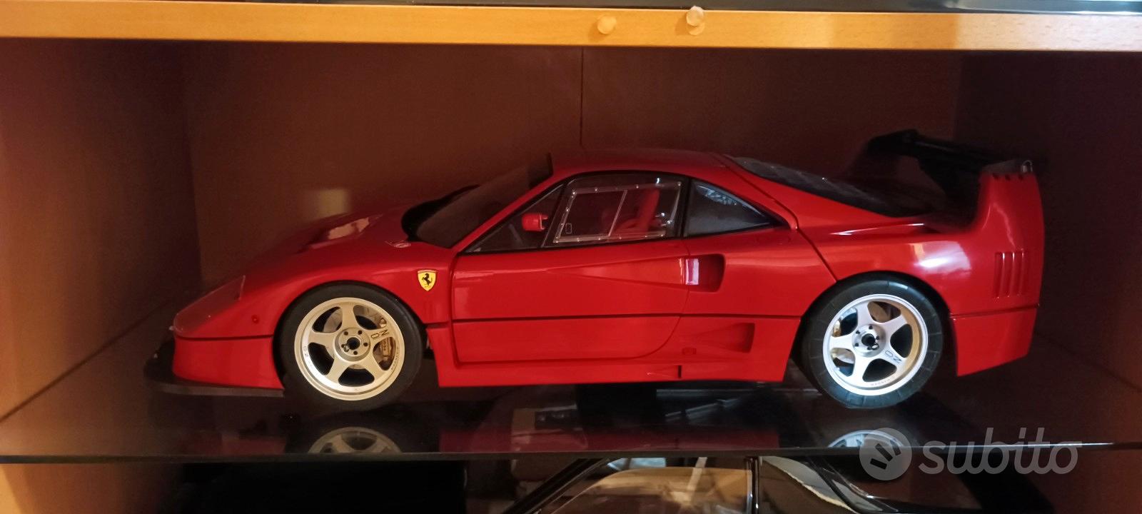 Ferrari F40 Centauria 1:8 +fascicoli+raccoglitori - Collezionismo In vendita  a Milano