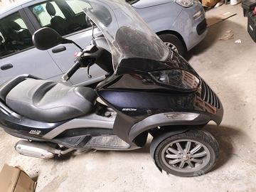 Piaggio mp3 250 cc del 2006 44500 km
