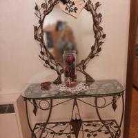 Tavolo di cristallo con specchiera in ferro battut