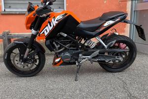 KTM Duke 125