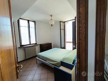 Appartamento ammobiliato con giardinetto
