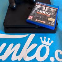 Playstation 4 Slim 1TB + Controller + Metro Redux