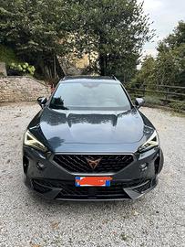 Cupra Formentor E-HYBRID