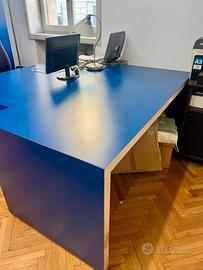 Scrivania per ufficio