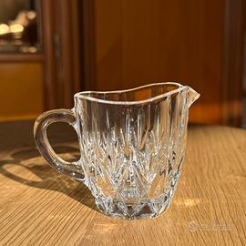 Brocca di cristallo vintage (crema o di latte)