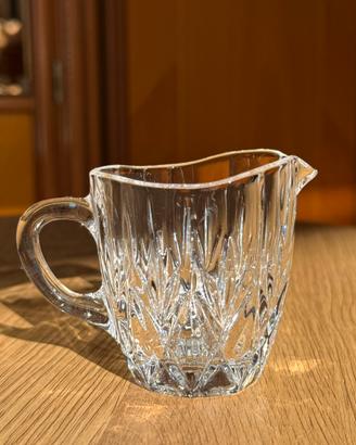 Brocca di cristallo vintage (crema o di latte)