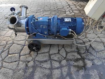 Pompa da travaso vino - Pompa da travaso enologica