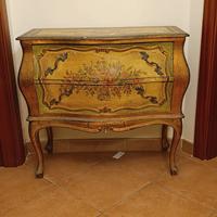 Comodino / ribaltina stile veneziano laccato