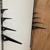 Angolari e supporti per mensoli