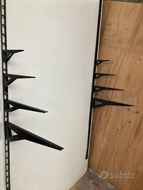 Angolari e supporti per mensoli