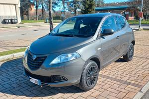 Lancia Ypsilon Metano