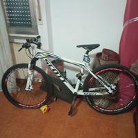 Bicicletta scott