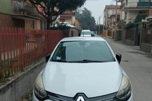 Renault Clio Costume National 