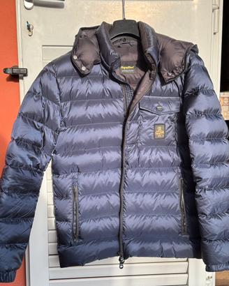 REFRIGIWEAR PIUMINO CON CAPPUCCIO OWENTON