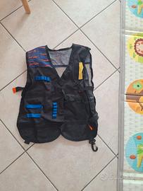 gile tattico per nerf