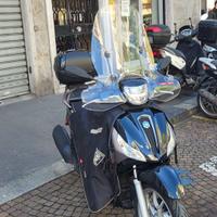 Piaggio Medley 150 – 2400 km