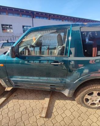 PORTA SINISTRA PER PAJERO V60 GLX 2003