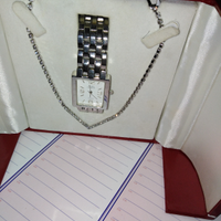 Orologio è collana Valentin