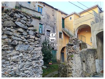 Stabile/Palazzo Giffoni Sei Casali