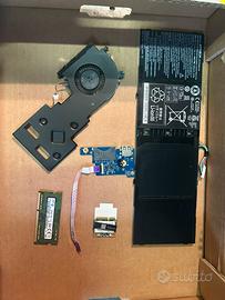 Pezzi ricambio pc portatile