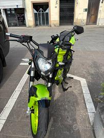 Moto Benelli BN 125
