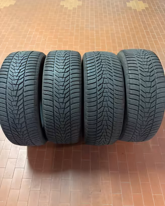 Gomme invernali Hankook 235/55 r18