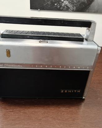 Zenith Trans-Oceanic Royal 1000-D con manuale