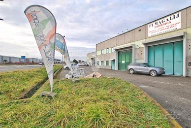 CAPANNONE A SANTHIÀ