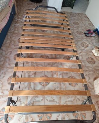 Letto apri e chiudi compreso di materasso