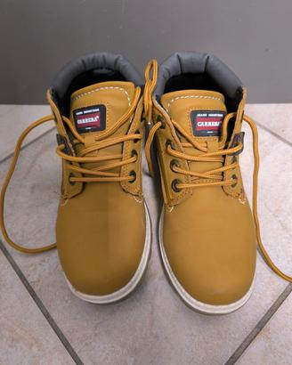 Scarponcini Bambino Carrera numero 35 