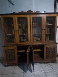 credenza vintage in legno
