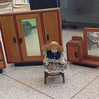 Miniature VINTAGE di mobili in legno