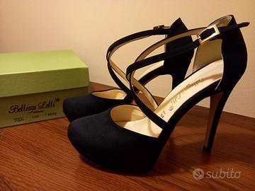 Décolleté in camoscio nero, tacco 12