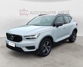 VOLVO XC40 B4 AWD Geartronic R-design