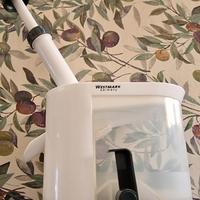 Snocciolatore per ciliegie