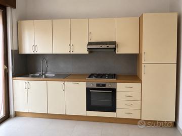 Cucina completa 3,45 m con elettrodomestici