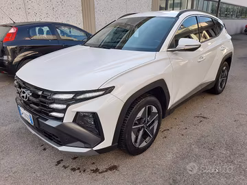 HYUNDAI Tucson 3ª serie Tucson 1.6 CRDI 48V DC...