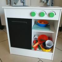Cucina giocattolo Ikea come nuova