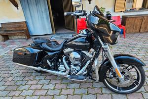 Harley Street Glide 103