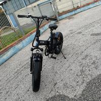 Bici elettrica aicon