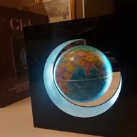 globo galleggiante a levitazione magnetica