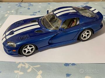 BURAGO 1/18 Dodge Viper GTS Coupe 1996 Blue