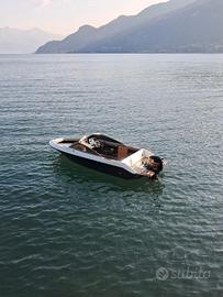 Barca Sea Ray a Motore Yamaha 40cv