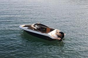 Barca Sea Ray a Motore Yamaha 40cv