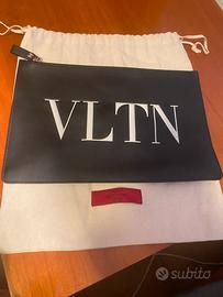 Pochette Valentino
